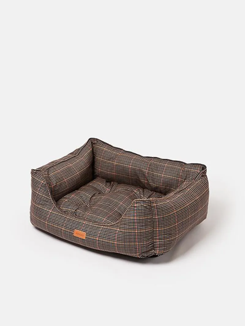 Joules Henson Check Box Bed-1