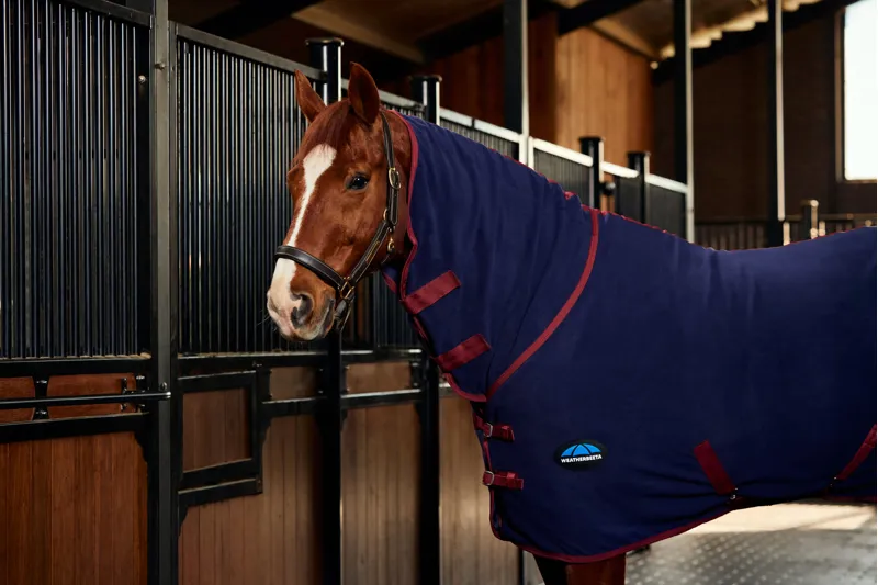 Weatherbeeta Anti-Static Fleece Cooler Combo Neck Navy/Burgundy-2