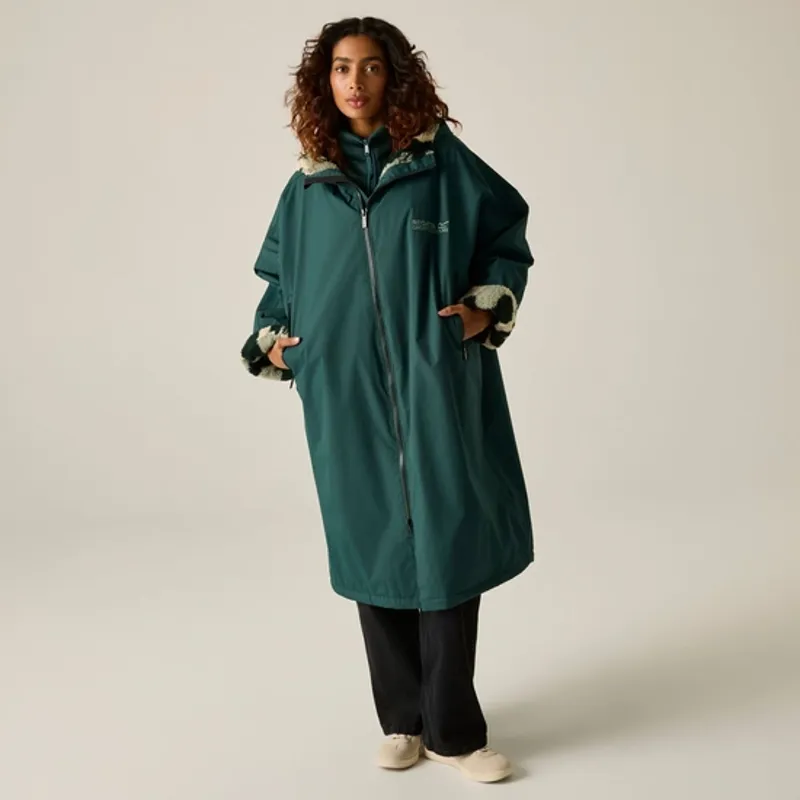 Regatta Adults Waterproof Robe Deep Pine/Brush Stroke Camo-7