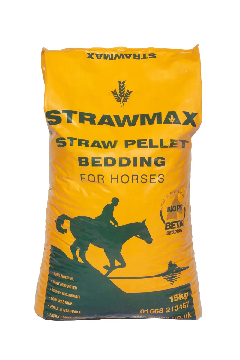 Strawmax Straw Pellet Bedding - Full Pallet of 65 Bags