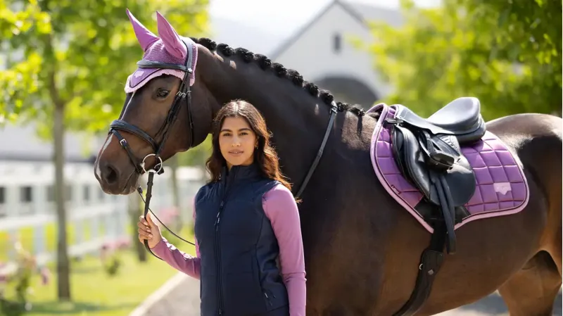 LeMieux Loire Classic Close Contact Square Mallow-2