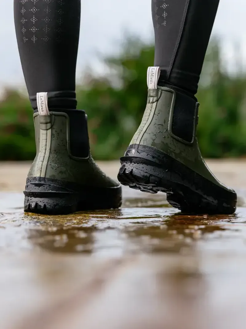 LeMieux Bramshaw Chelsea Welly Olive-3